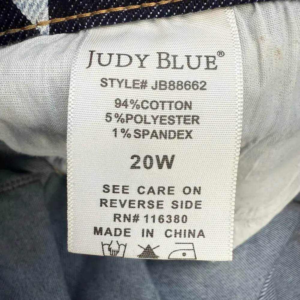 Judy Blue Jeans Women's 20W Dark Blue Star Print Flare Leg Tall Jeans Patriotic - Picture 8 of 15